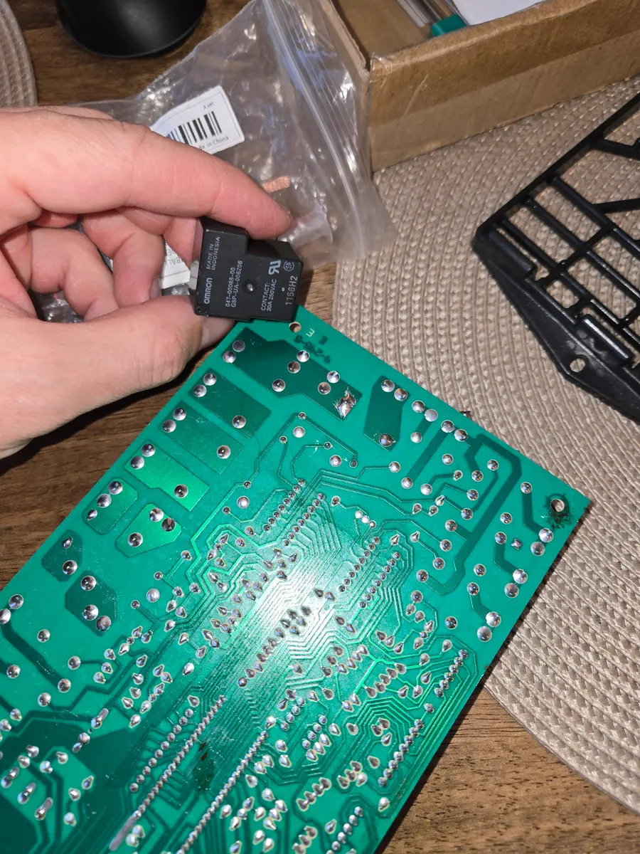 Relé nuevo de 30 amperios para el circuito de horneado de la placa de control del horno