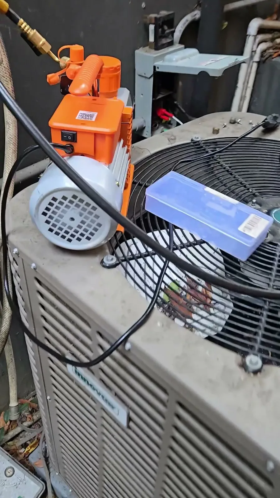 Vacuum pump connected to the Innovair heat pump after the suction service valve was re-seated
