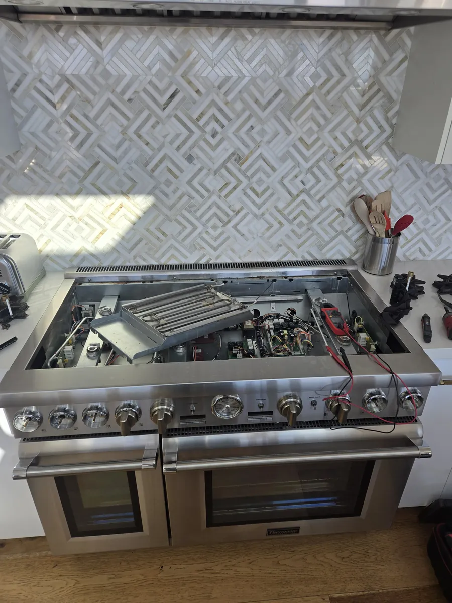 Thermador range repair performed by Epic Star technician in Beverly Hills, CA